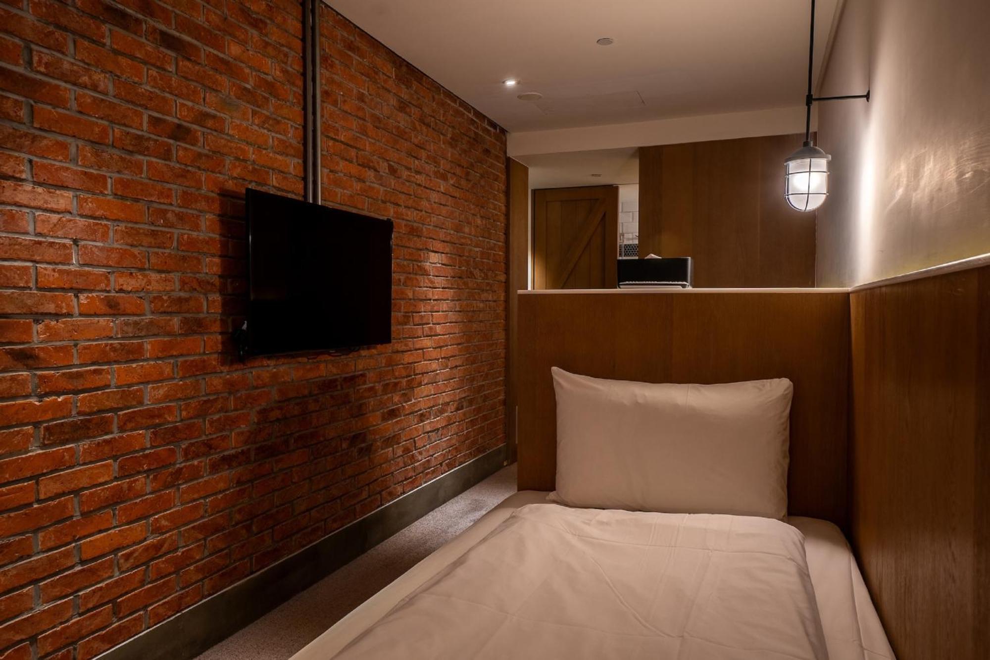 Check Inn Taipei Songjiang Экстерьер фото